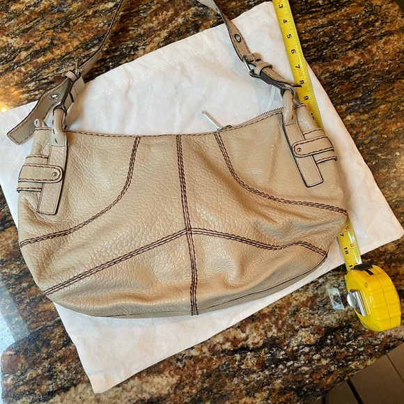 Cromia cream pebble leather Italian hobo excellent cond. - Picture 5 of 15